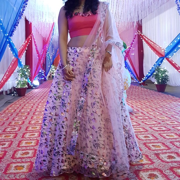 Designer Lehenga / Lengha - Picture 2 of 2